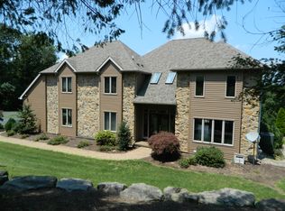 128 Gentry Ln, Montoursville, PA 17754