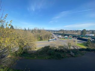 5250 Amy St APT 8, West Linn, OR 97068
