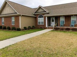 8277 Fisher Man Ln, Ooltewah, TN 37363