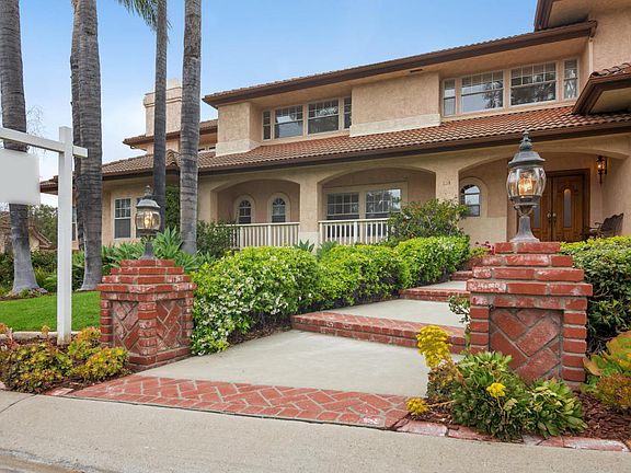4th image of 131 Alviso Dr