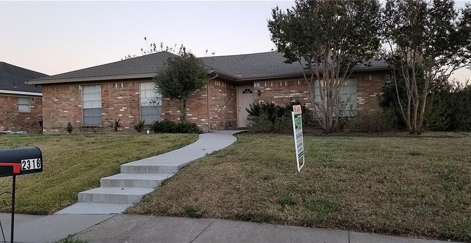 1st image of 2318 Glen Forest Ln