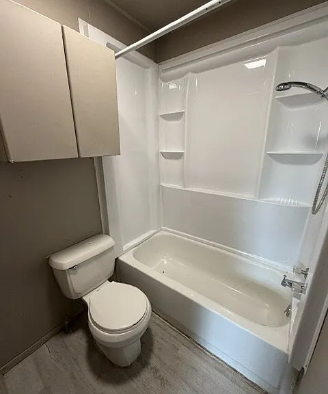 813 N University St #7 — Photo 9