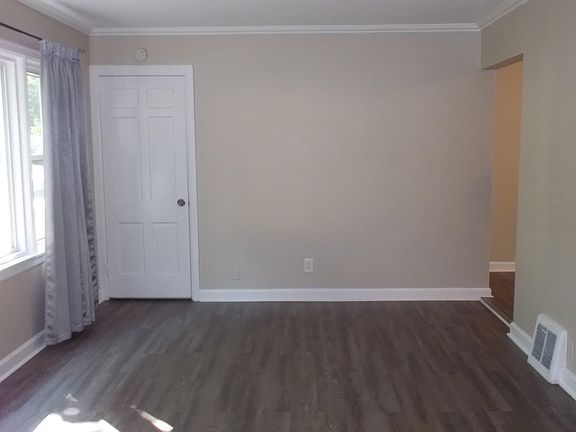 5th image of 1619 Macarthur Dr