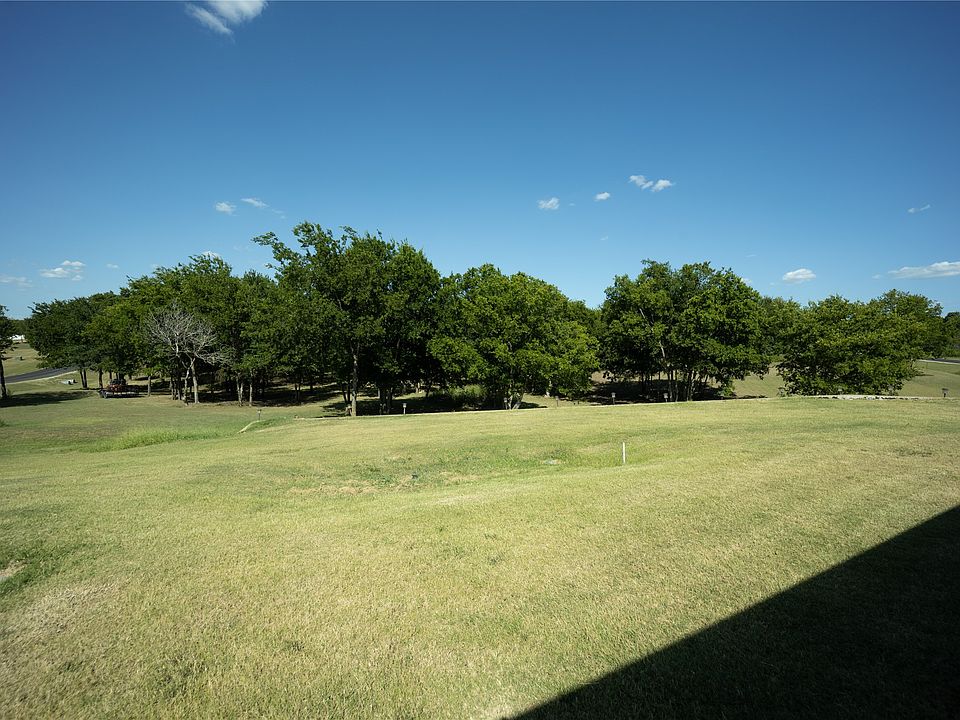 2nd image of Turnberry Ln