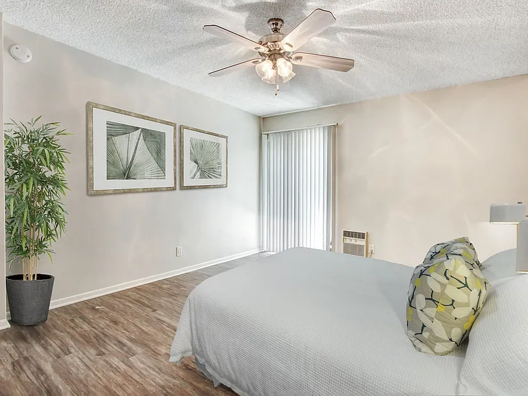 Fulton Terrace Apartments — Photo 9