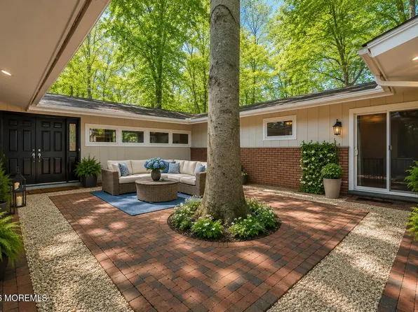 10 Woodland Terrace, Lincroft, NJ 07738