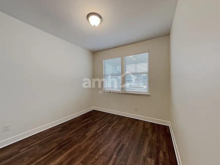 4326 Spregan Way — Photo 22