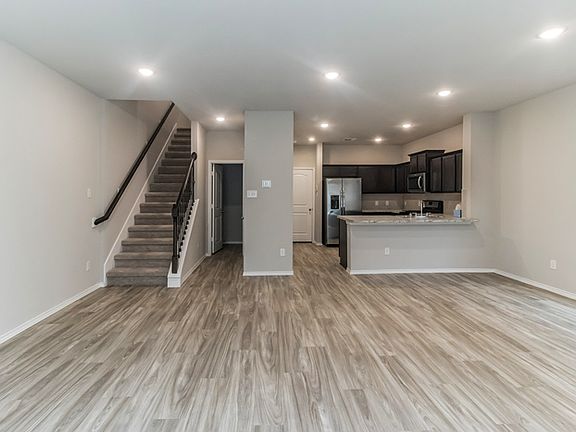 4th image of 12631 Taymouth Manor Dr