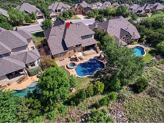 3rd image of 12217 Palisades Pkwy