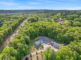 180 Railroad Ave, Springvale, ME 04083