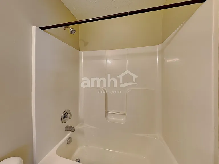 1632 Raintree Ct — Photo 16