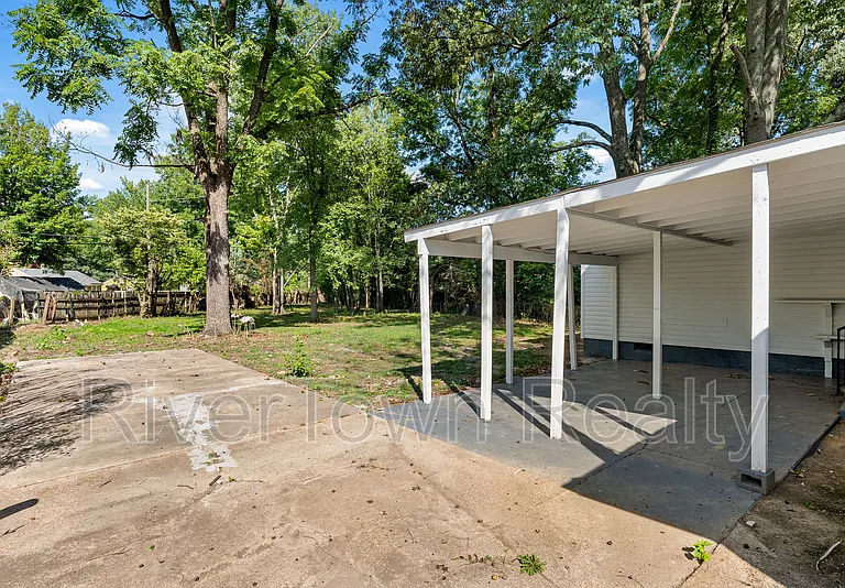810 Indian Dr — Photo 24