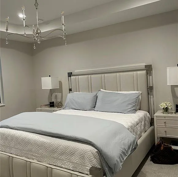 2555 Seychelles Dr #402 — Photo 8