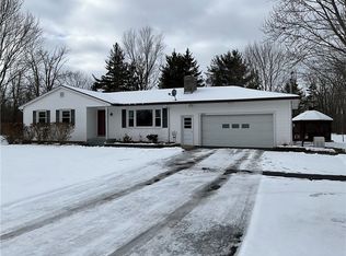 2838 Kendall Rd, Holley, NY 14470