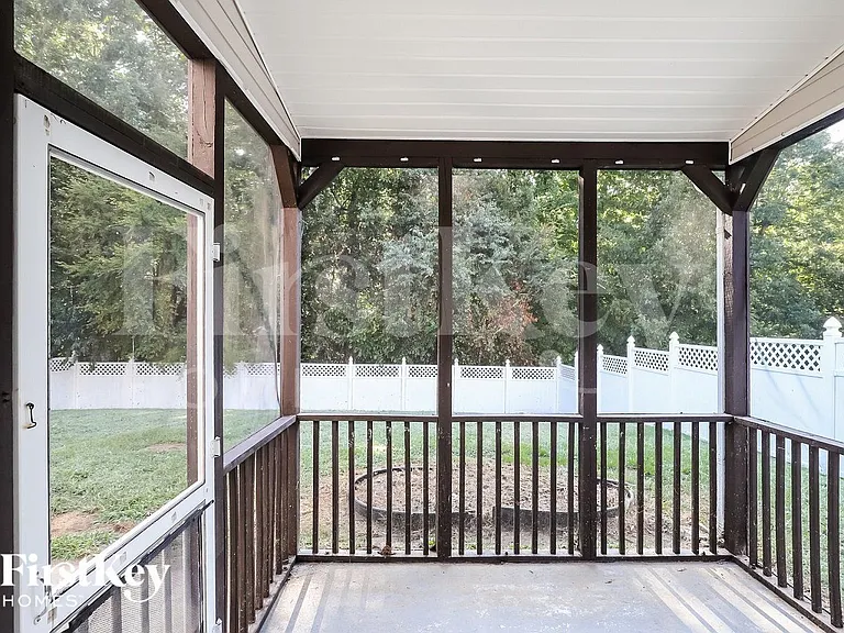 1415 Paulonia Way — Photo 13