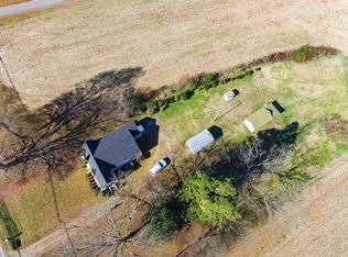 2622 Newton Dr, Statesville, NC 28677