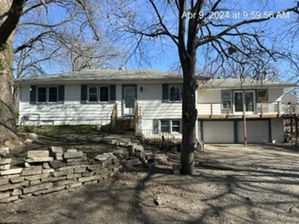 4245 NE 34th Ct, Des Moines, IA 50317