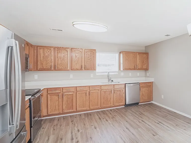 12418 Dervish Ln — Photo 9