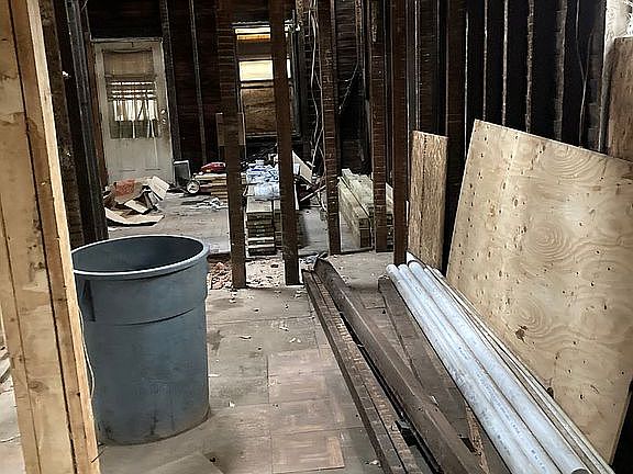2nd image of 943 Coleman St SW