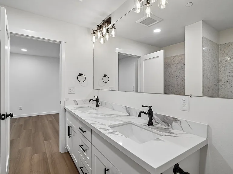 950 Maple Ave #D — Photo 26