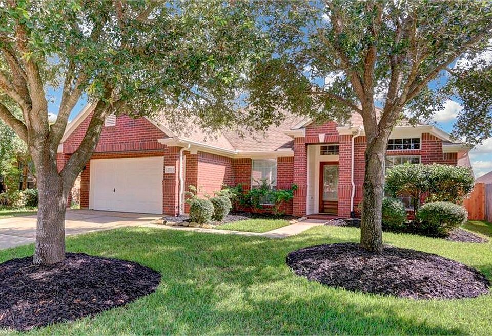 1st image of 27211 Camden Glen Ln