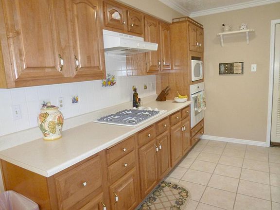4th image of 7600 Vista Del Arroyo Ave NE