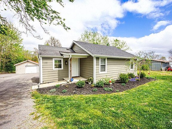 2nd image of 4756 Stubbs Rd