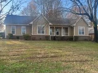 113 Pine Pl, Batesville, MS 38606