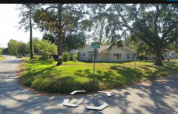 2nd image of 3190 Willowood Dr
