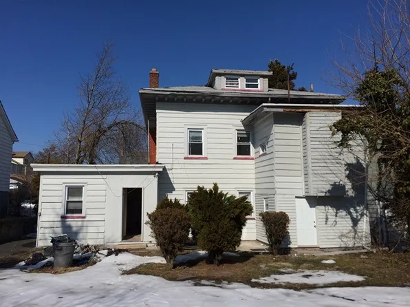 125 W Allen St, Irvington, NJ 07111