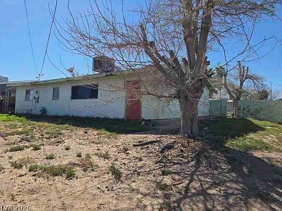 3rd image of 2958 Ferndale St