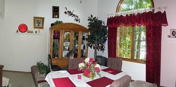 Formal Dining Rm