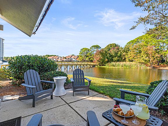 3rd image of 5138 Beachwalk Cir