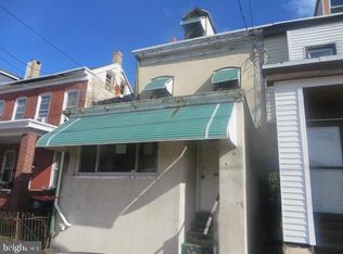 705 McIlvain St, Chester, PA 19013