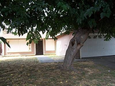 1st image of 741 Hudson Dr