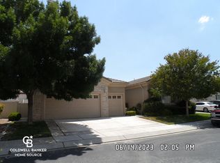 19301 Galloping Hill Rd, Apple Valley, CA 92308