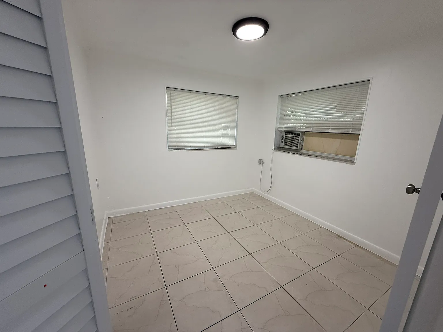 2 bed, $1,800 — Photo 3