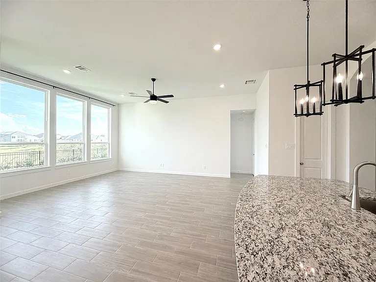 31207 Firefly Meadow Cir — Photo 15