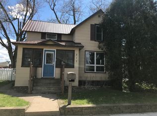 213 Vine St, Spooner, WI 54801