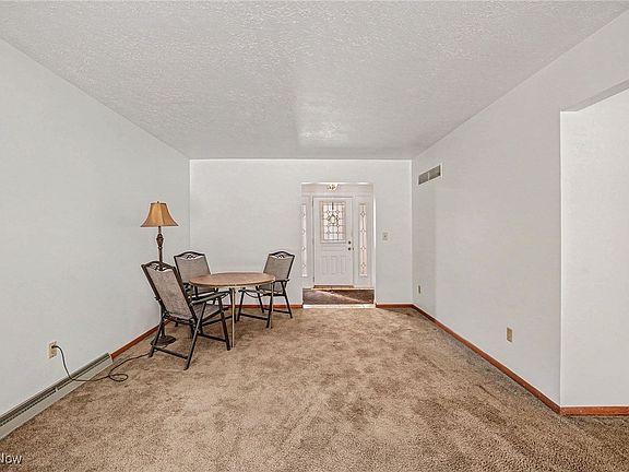 5th image of 1126 Norwood Dr