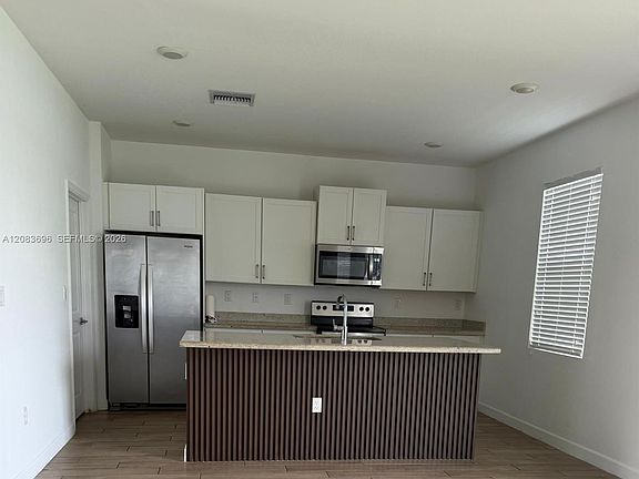 5th image of 13219 SW 270th Ter