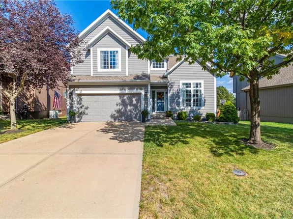 16242 W 157th Ter, Olathe, KS 66062
