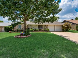2924 Laredo Dr, Fort Worth, TX 76116