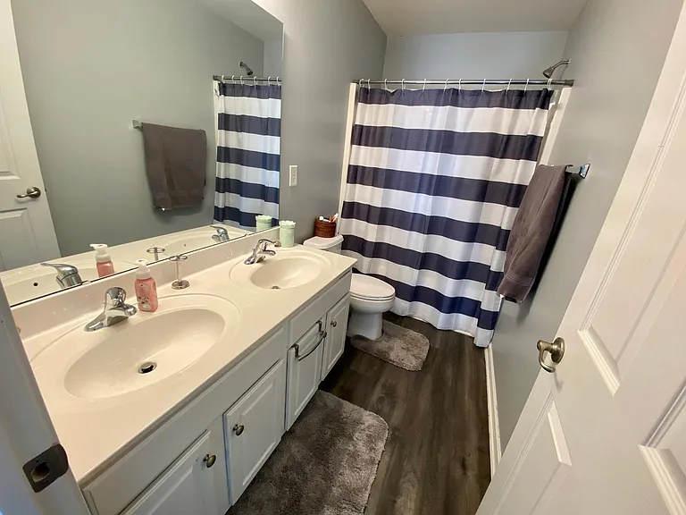 5028 Newport Landing Way — Photo 17