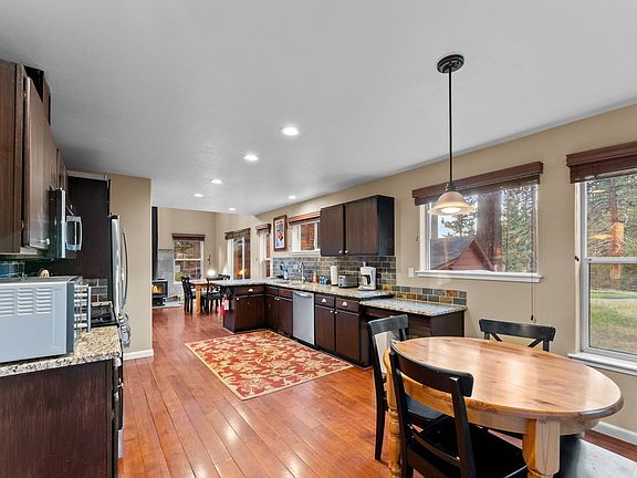 4th image of 7817 Mashie Ave