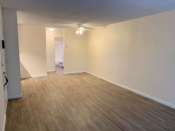 2nd image of 1933 Hornblend St #6
