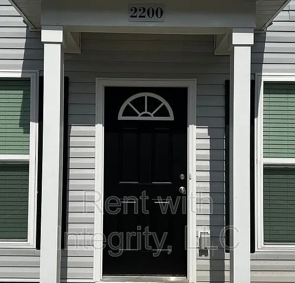 2200 Del Carmel Way — Photo 1