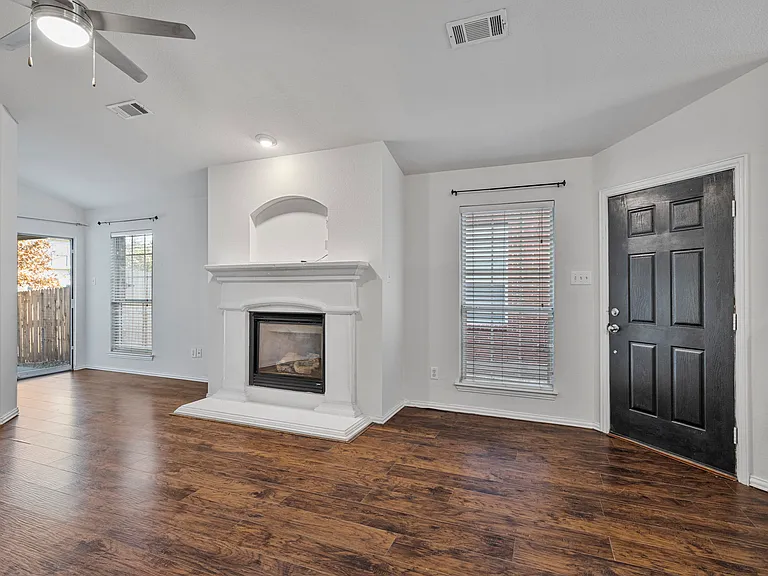 2709 Mountain Lion Dr — Photo 26