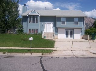 1126 N Connecticut Ave, Harrisville, UT 84404