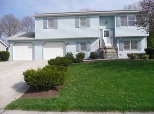 7 White Oak Blvd, Mechanicsburg, PA